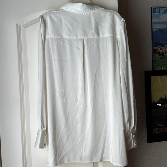 The Drop Satin White Button Down Shirt - Picture 3 of 4